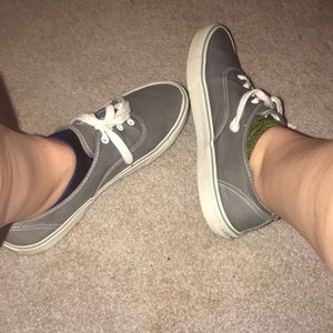 Airwalk flats that are in decent shape